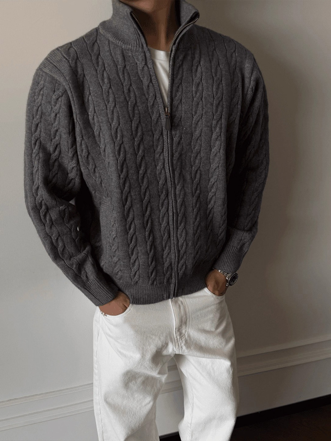 Pullover Kerah Bulu Anime Pria - Mens Fashion Style Images ulasan dan harga