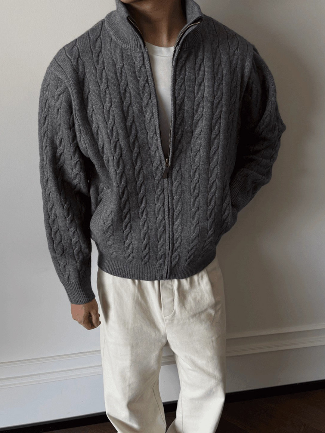 Pullover Kerah Bulu Anime Pria - Mens Fashion Style Images ulasan dan harga